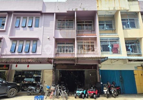 Dijual Ruko Komplek Bumi Indah di Nagoya