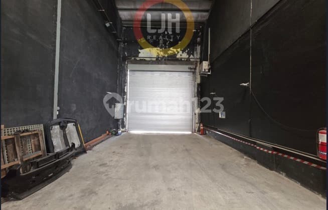 Gudang 1.5 Lantai di Batam Centre Siap Pakai