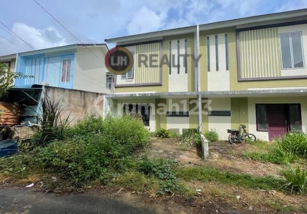 Dijual Rumah di Villa Pesona Asri 2 Lantai