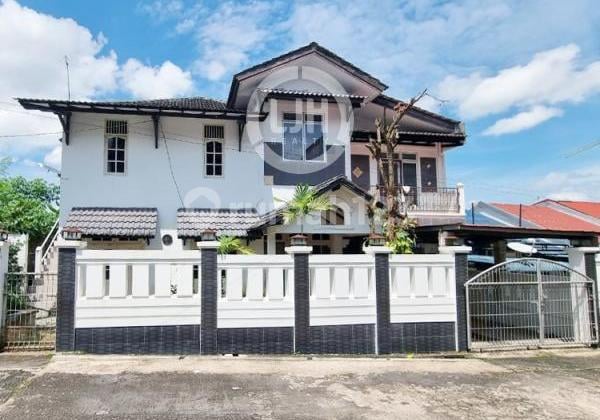 Baloi Total Rumah Mewah 2 Lantai di Tengah Kota Batam