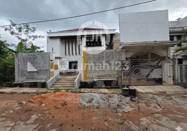 Rumah 2 Lantai di Golden Land Batam Centre