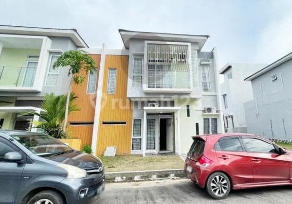 Disewakan Rumah Glory View 2 Lantai di Batam Centre