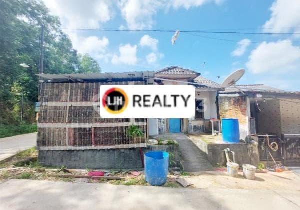 Rumah Hook 1 Lantai Di Perumahan Taman Sari Hijau