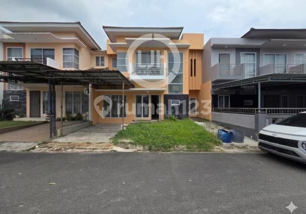 Sold House in Grand Orchid 2 Floors at Batam Center