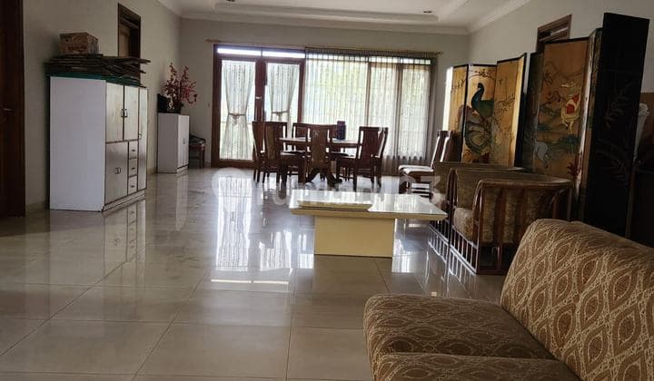Rumah Besar Siap Lux Siap Huni Setiabudi Regency Bandung