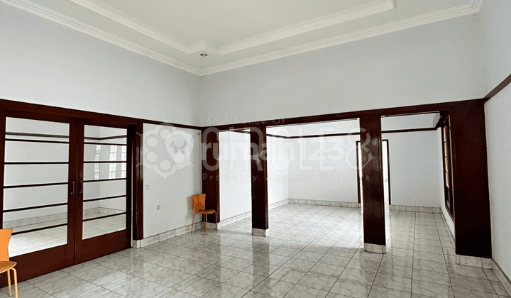 Rumah Heritage Terawat di Sayap Dago, Bandung