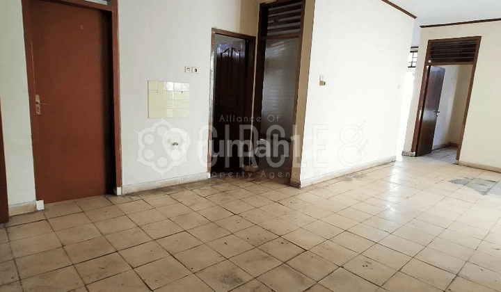 Rumah Besar dan Asri di Turangga Bandung