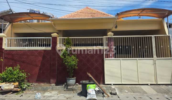 Disewakan Rmh Bronggalan Dkt Pusatkota Kampus Unair Its Rs Mall