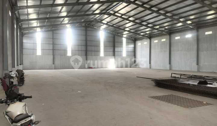 Disewakan Gudang Dalam Kawasan Industri Deltasilicon