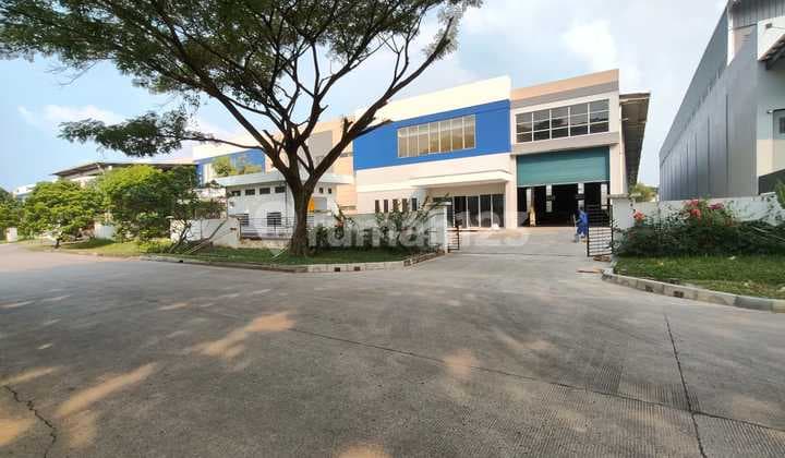 Disewakan Gudang Dalam Kawasan Industri Deltasilicon