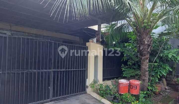 Quick Sale: Hoek Position House in Metland Puri, Cipondoh, Tangerang