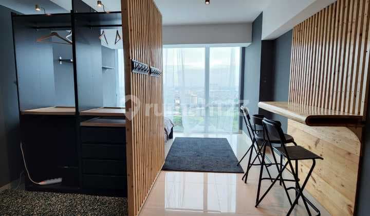 Disewakan!! Apartemen.UResidence tower 3 unit.studio lantai tengah Furnished Bagus