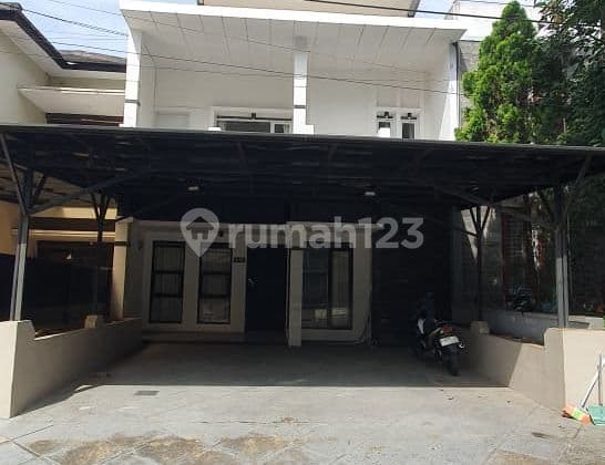 Dijual Rumah Minimalis di Bandung Utara Setiabudi, Lokasi Strategis !