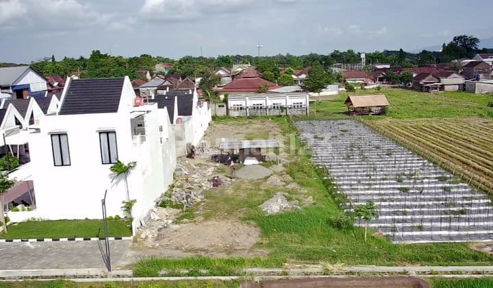 Premium Investment Land - Potensi Kos & Villa di Lokasi Emas Prambanan