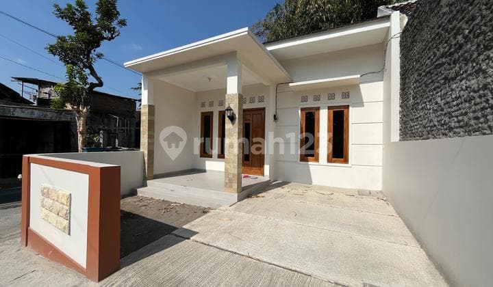 Cuma 350Jt Siap Huni Minimalis Posisi Hook di Jogonalan Klaten Type 42/80M2 Siap KPR SHM Ready