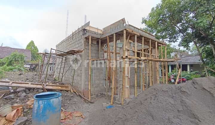 Jual Rumah Proses Bangun Cuma 295Jt Progres 50% Type 40/96M2 di Prambanan Dekat Exit Tol Prambanan