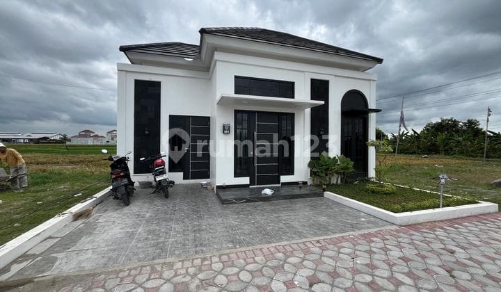 Cuma 265 Juta Dapat Rumah+Tanah Konsep American Classic Type 36/60m2 Siap KPR di Klaten