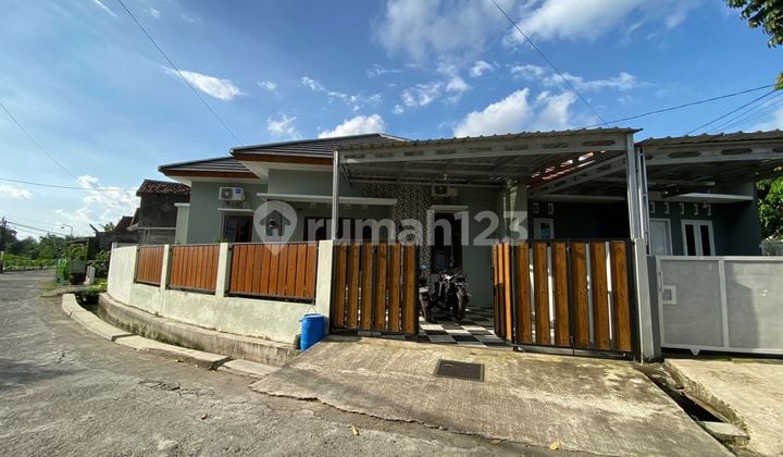 Dekat JEC Yogyakarta Jual Rumah Siap Huni Type Luas 80/124 3KT+2KM SHM READY Siap Balik Nama