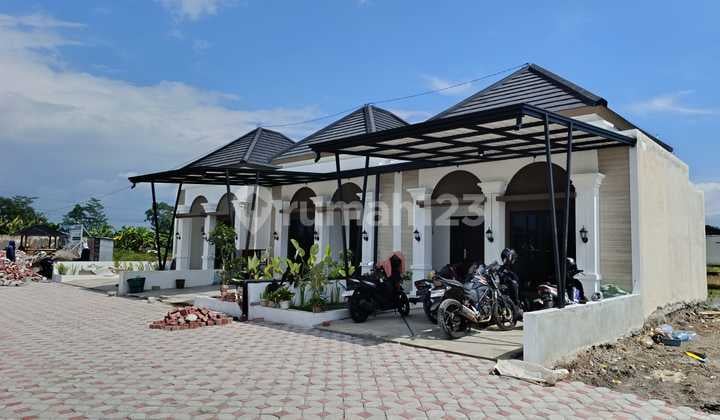 Cuma 420Jt Dapat Rumah American Classic Dalam Perumahan View Persawahan di Prambanan Utara Candi