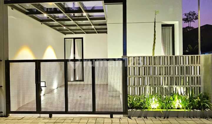 Only 200 Million IDR Get a House Close to Jogja with Elegant Minimalist Concept in a Housing Complex. Most Economical Price, Ready for KPR!!!