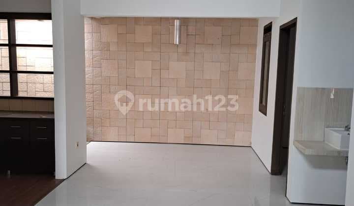 Rumah Murah Renovated di Tatar Banyak Sumba Kota Baru Parahyangan