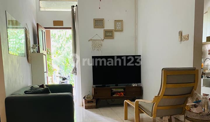 FOR SALE FAST HOUSE IN SAWAH LAMA CIPUTAT TANGSEL