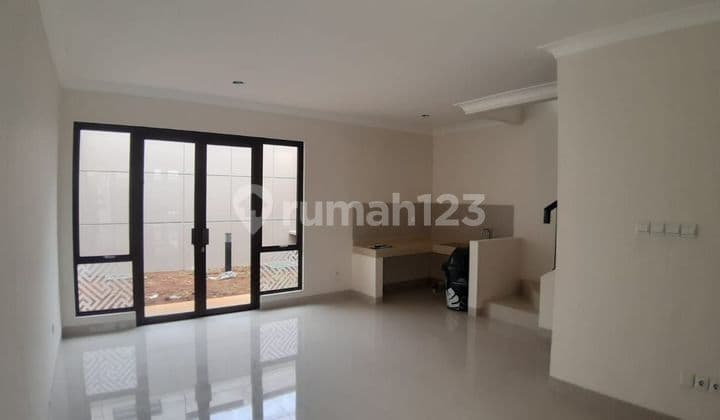 Disewakan Rumah Baru 2 lantai di Cluster Amagriya, Podomoro Park Bandung