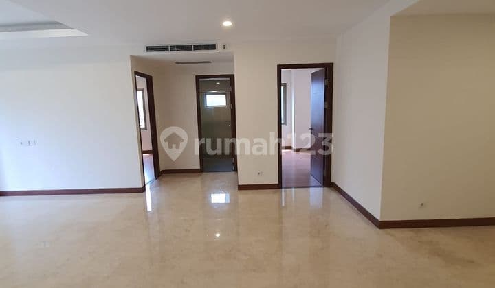 *Disewakan/Dijual* apartment Elit Hegarmanah Residence dengan Private Lift