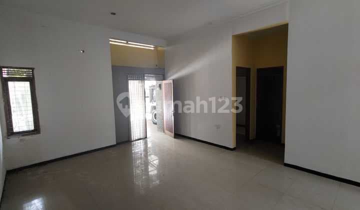 Rumah Modern Lokasi Strategis di Area Cikoneng Bandung