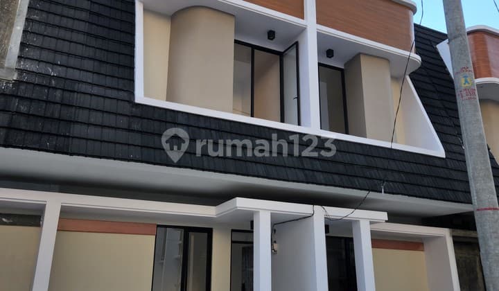 Rumah Aesthetic Modern Lokasi Strategis di Ciwastra Bandung