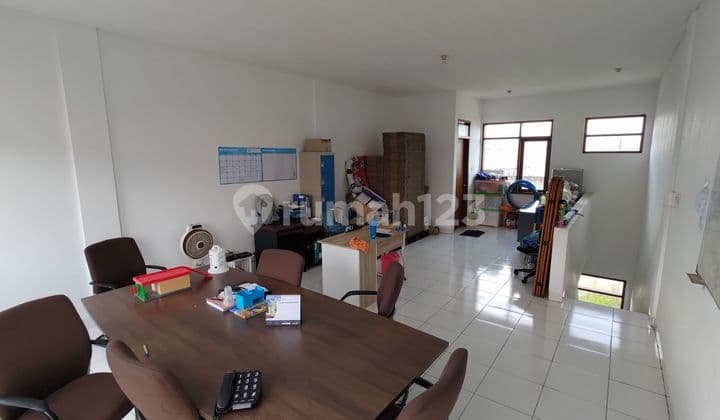 Strategic Shop House in Front of Housing in Derwati Area, Bandung