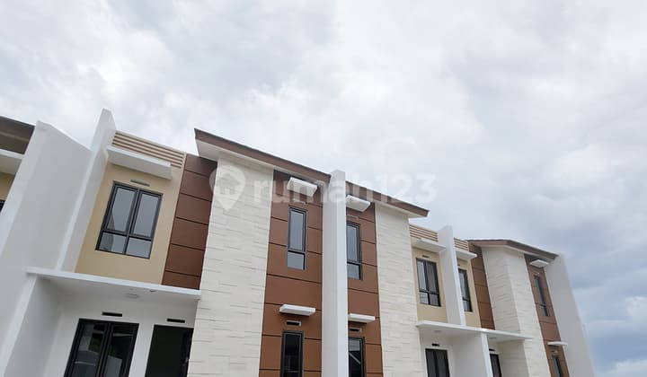 Rumah Ekslusif Design Modern Paling Laris di Ngamprah Bandung