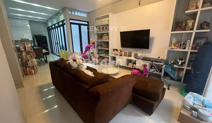 Rumah 2 Lantai Siap Huni Sudah Renovasi Dalam Cluster Buah Batu