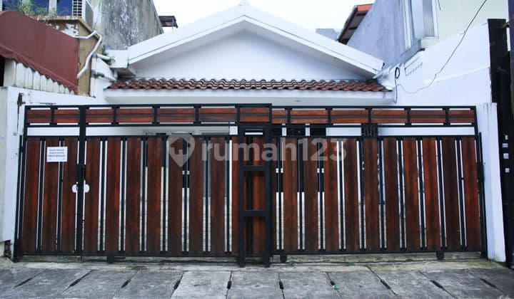 Rumah Bangunan Baru Siap Huni di Kramat Kwitang Senen Jakarta Pusat