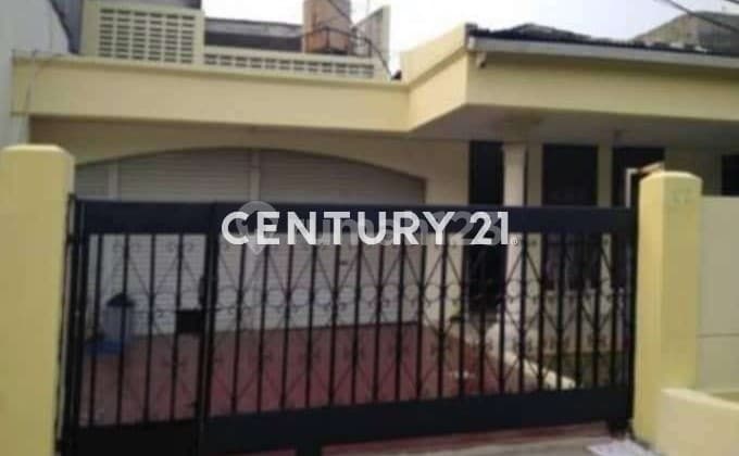 For Sale Old House in Elite Mampang Housing Complex