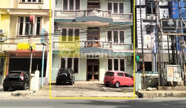 tanah & bangunan lokasi jalan sudirman bandar lampung