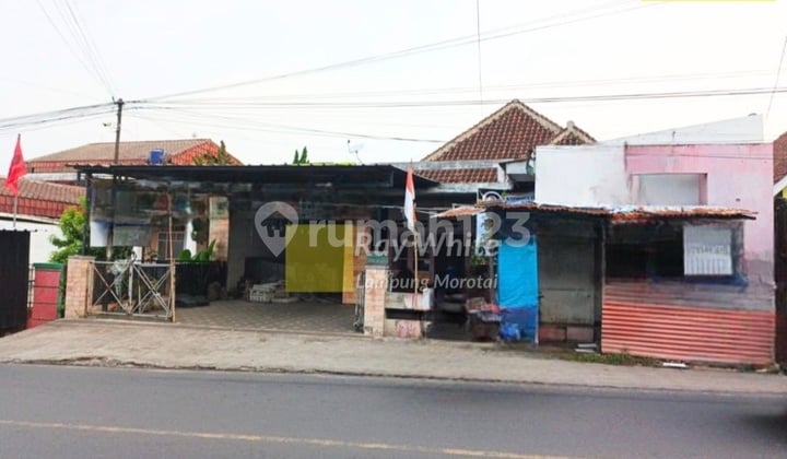 Strategic land with building bonus for all types of business for sale.
