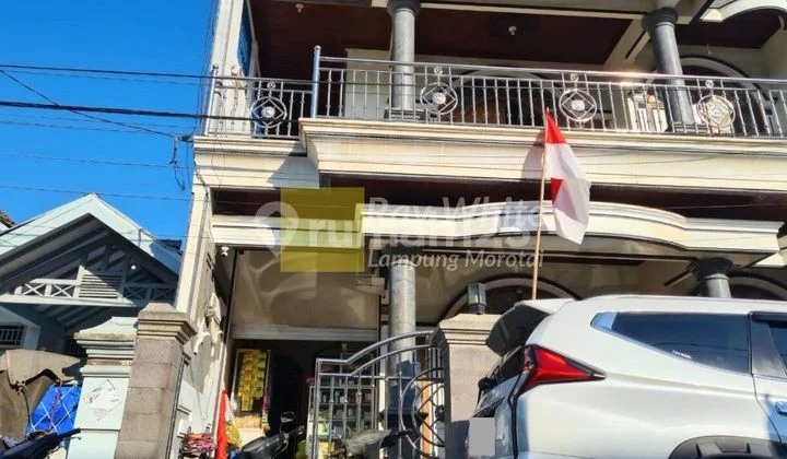 Two-Story House on Beringin Raya Street, Kemiling, Lampung