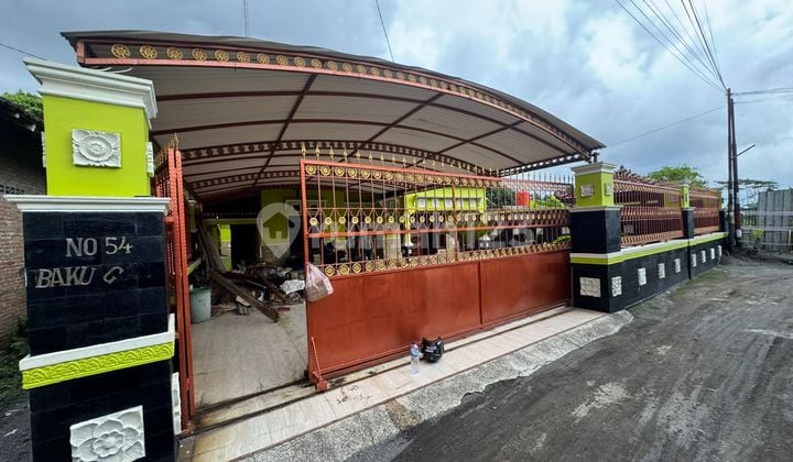 Rumah Halaman Luas, Full Furnished di Bakungan Dekat Sd Model dan Stadion Maguwoharjo