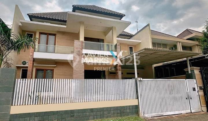 DIJUAL/DISEWAKAN Rumah Strategis Dekat GWalk di Citraland Surabaya
