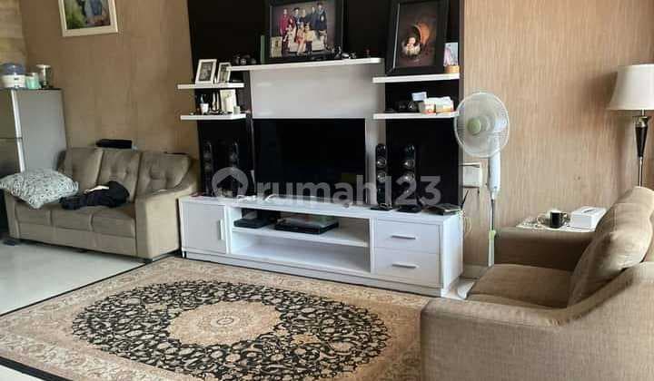 Rumah 2,5 Lantai Furnish Siap Huni di Area Ciwastra , Bandung