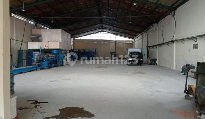 Gudang di Jl. Raya Rancaekek Dekat Auto2000 Dekat Tol Cileunyi