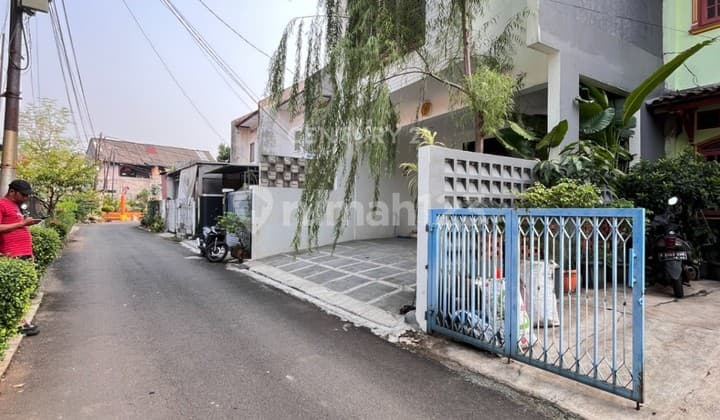 SANGAT LANGKA BRAND NEW HOUSE CIPETE KEBAYORAN DI BAWAH 4 MILYAR