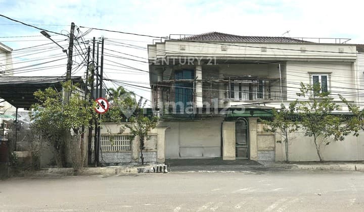 Dijual Rumah Hook 2 Lantai Pinggir Jalan Pluit Jakarta Utara