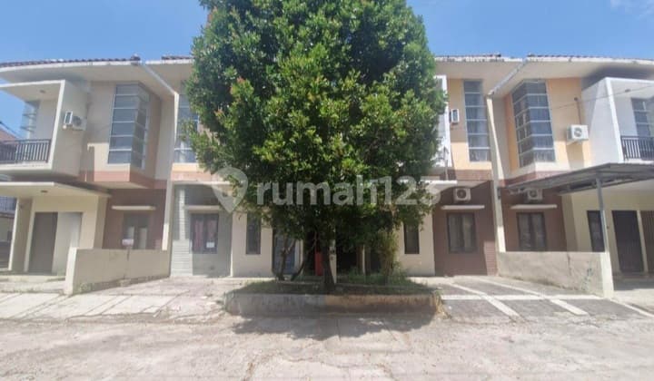 2 Units of Houses for Sale at Once in Panakkukang Mas Area, Makassar