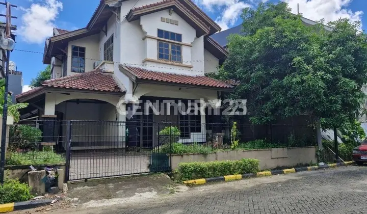 Rumah Luas Dalam Kompleks Lokasi Mewah Di Panakkukang Mas