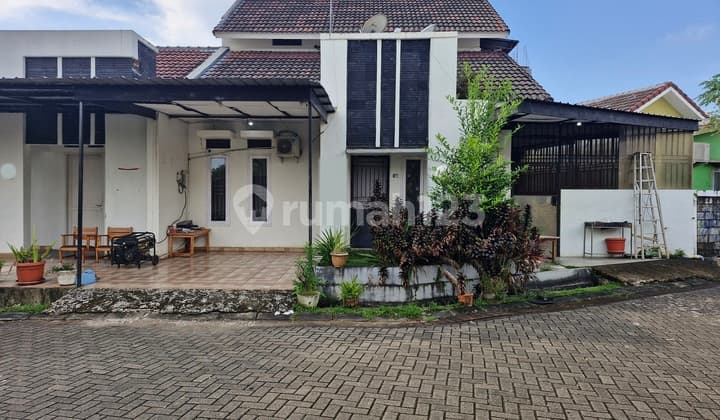 Rumah 2 Lantai Dengan Perabot Di Cluster Tanjung Bunga Makassar