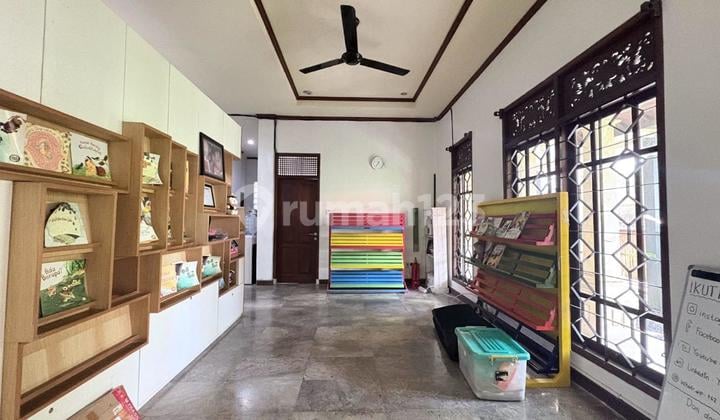 Rumah 2 Lantai Besar Kosongan di Tukad Balian Renon