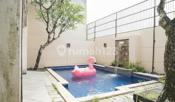Rumah With Private Pool 5Kt di Imam Bonjol Elite Cluster