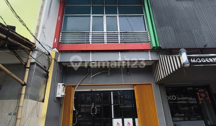 Shop House, 3 Floors, Freehold Certificate, in Taman Ratu,